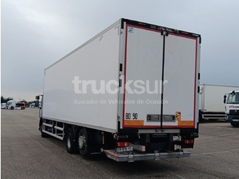 RENAULT D320 ejes 6x2*4 - crédit-bail RENAULT D320 ejes 6x2*4: photos 3
