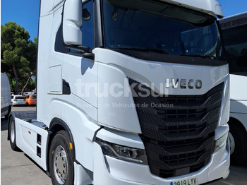 Tracteur routier IVECO S-WAY