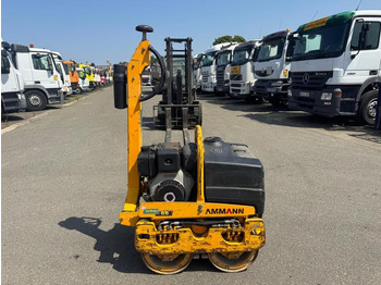 Mini compacteur AMMANN