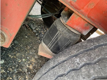 Semi-remorque plateau Fruehauf: photos 5 Semi-remorque plateau Fruehauf: photos 5