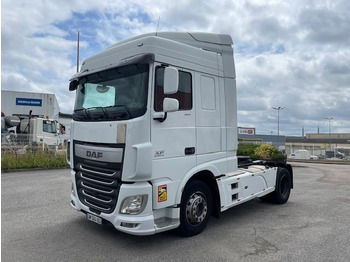 Tracteur routier DAF XF 460