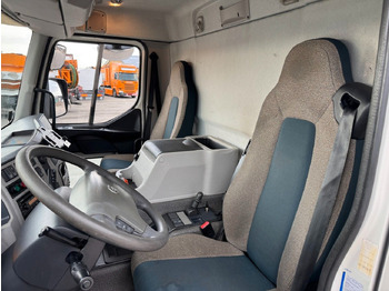 Camion frigorifique Volvo FE320 6x2*4 Frigoblock FK25SL 9.9 m Frigobox: photos 5 Camion frigorifique Volvo FE320 6x2*4 Frigoblock FK25SL 9.9 m Frigobox: photos 5