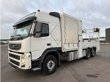 Camion plateau VOLVO FM 410