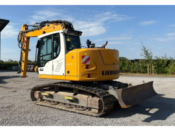 Pelle sur chenille LIEBHERR R 914 Compact Litronic