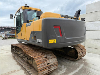 Pelle sur chenille VOLVO EC180