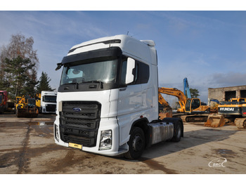Tracteur routier FORD