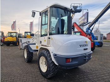 VOLVO L 30 B – Z/X - crédit-bail VOLVO L 30 B – Z/X: photos 2