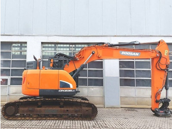 Pelle sur chenille Doosan DX 235 LCR-5: photos 5