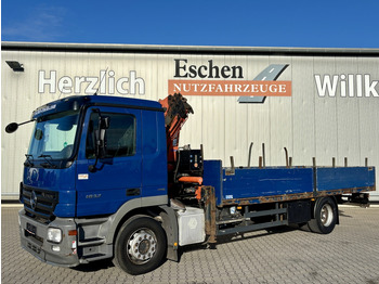 Camion plateau MERCEDES-BENZ