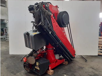 Grue auxiliaire FASSI