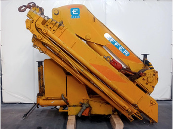 Grue auxiliaire EFFER