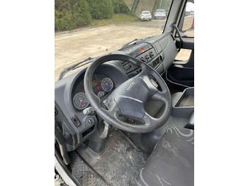 Camion frigorifique Iveco Eurocargo 160E30: photos 2