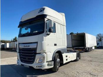 Tracteur routier DAF XF 460