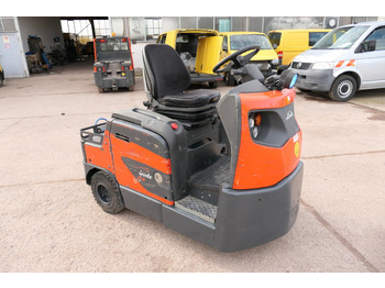 LINDE P 60 Z Schlepper Batterie 22/2019 3-Rad - crédit-bail LINDE P 60 Z Schlepper Batterie 22/2019 3-Rad: photos 1 LINDE P 60 Z Schlepper Batterie 22/2019 3-Rad - crédit-bail LINDE P 60 Z Schlepper Batterie 22/2019 3-Rad: photos 1