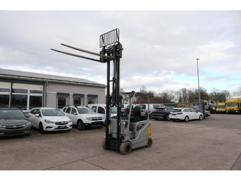 Chariot embarqué STILL RX20