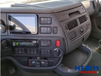 Tracteur routier DAF XF 450 6x2 Spacecab: photos 5