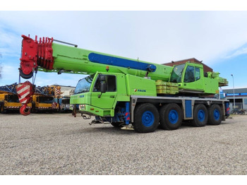 Grue tout-terrain TADANO ATF 90G-4