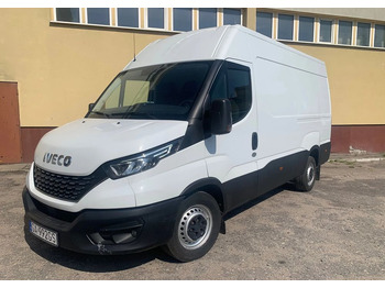 Fourgon utilitaire IVECO Daily