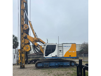 Mât de battage BAUER