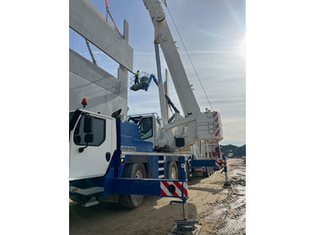 Grue à tour Liebherr LTM 1060-3.1: photos 3