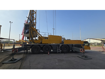 Grue mobile LIEBHERR MK 88