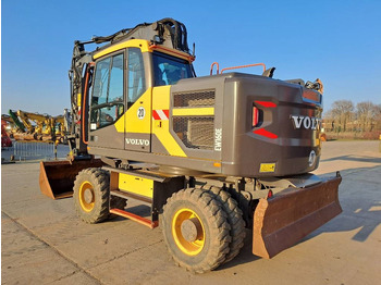 Pelle sur pneus Volvo EW160E: photos 2