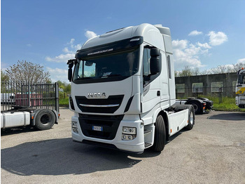Tracteur routier IVECO