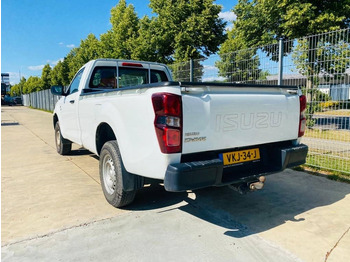 Voiture Isuzu D-Max Socage: photos 4