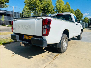 Voiture Isuzu D-Max Socage: photos 3