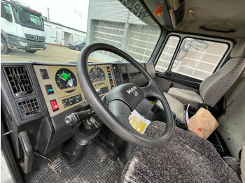 Camion benne, Camion grue MAN F90 18.232 FK 2-Achs Kipper Kran Palf. PK 8000: photos 5