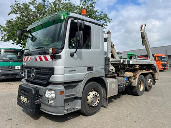 Camion MERCEDES-BENZ Actros 2641