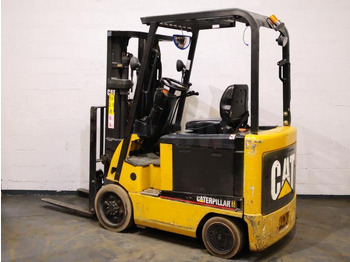 Chariot élévateur électrique Caterpillar EC25N: photos 3