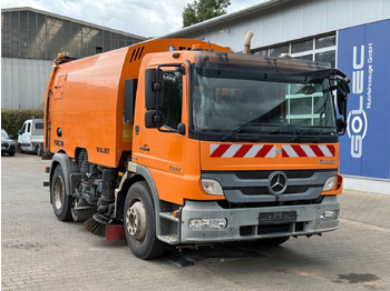 Balayeuse de voirie MERCEDES-BENZ Atego 1324