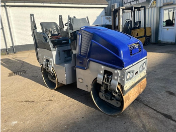 Rouleau compresseur BOMAG
