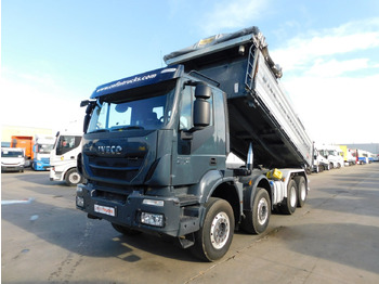Camion benne IVECO