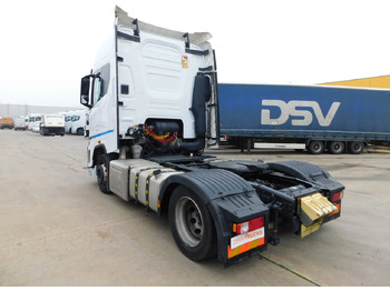 Tracteur routier Ford F max ll 4x2 scab e6 12tx2620: photos 4 Tracteur routier Ford F max ll 4x2 scab e6 12tx2620: photos 4