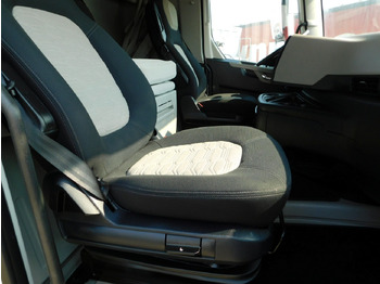 Tracteur routier Ford F max ll 4x2 scab e6 eco 16spdamt ecotorq: photos 5