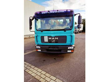 Camion plateau MAN TGL TS 754 F: photos 4 Camion plateau MAN TGL TS 754 F: photos 4