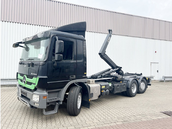 Camion ampliroll MERCEDES-BENZ Actros 2546