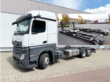Camion ampliroll MERCEDES-BENZ Actros 2548