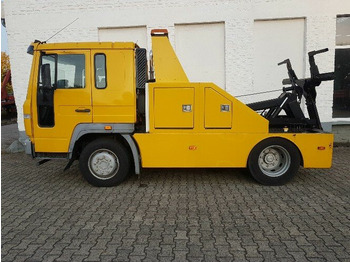 Remorqueuse VOLVO FL