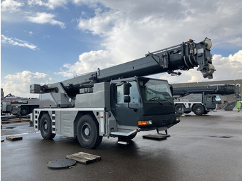 Grue mobile LIEBHERR LTM 1030-2.1