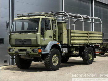 Camion MAN 18.225