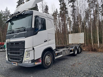 Camion porte-conteneur/ Caisse mobile VOLVO FH13 500