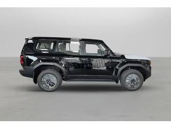 SUV Toyota Prado: photos 3