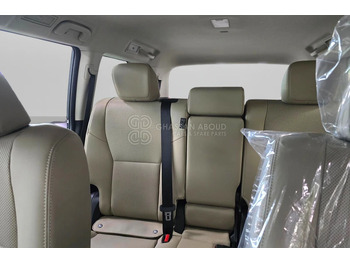 SUV Toyota Prado: photos 5