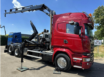 Camion ampliroll SCANIA R 580