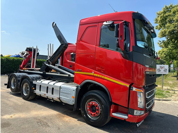 Camion ampliroll VOLVO FH 540
