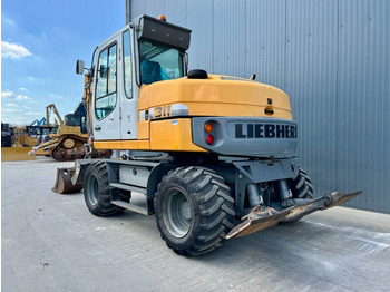 Liebherr A311 Litronic - crédit-bail Liebherr A311 Litronic: photos 2
