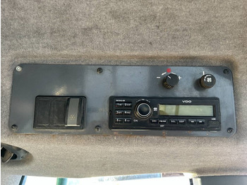 Chargeuse sur chenilles Liebherr LR634: photos 5